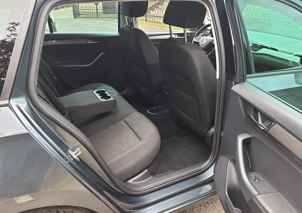 Skoda RAPID cena 47900 przebieg: 44800, rok produkcji 2018 z Witkowo małe 436